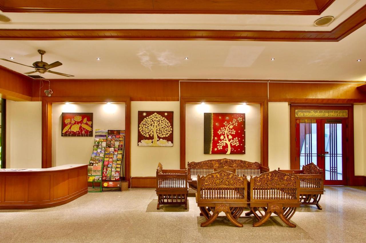 Thapaeplacehotel Chiang Mai Buitenkant foto